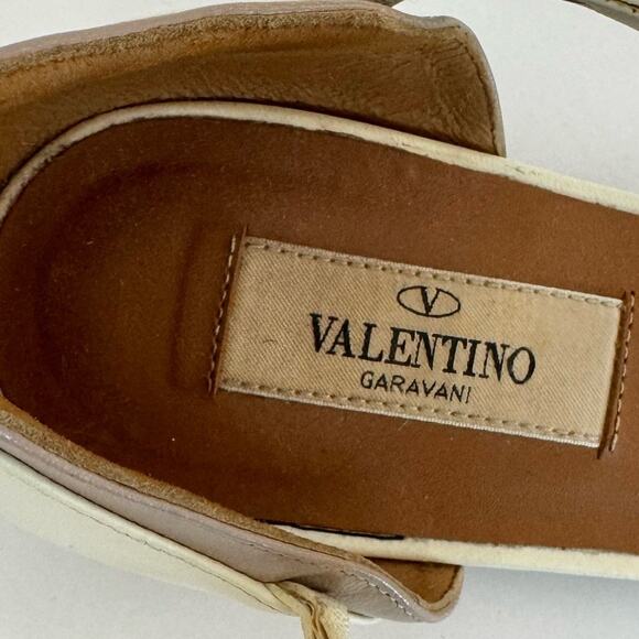 Valentino Garavani Leather Gladiator Sandals Grommet Studded 36.5-37 (US 6.5-7) - Picture 11 of 12